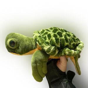 The Petting Zoo Green Sea Turtle 13” Plush Stuffed Animal